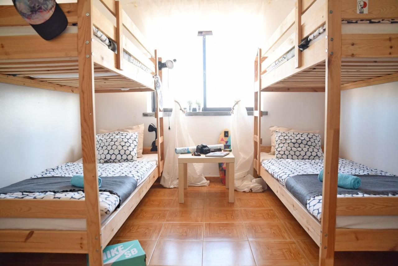 Surf House Peniche Hostel Baleal Exterior photo