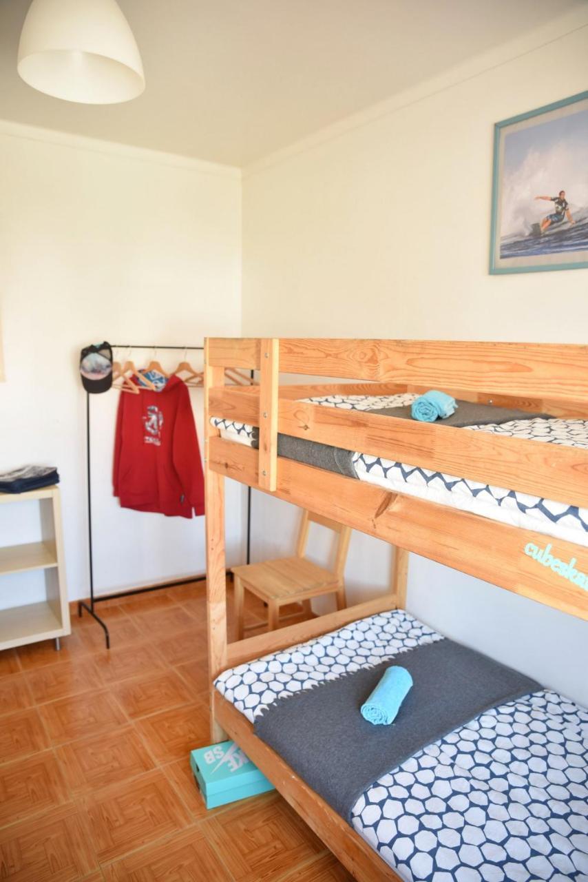 Surf House Peniche Hostel Baleal Exterior photo